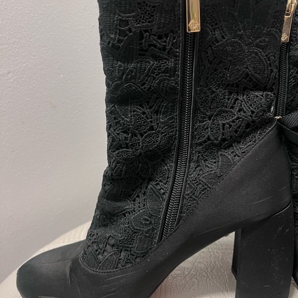 Nanette Lepore Linette Satin Lace Bow Boots Size 8 - Picture 5 of 9